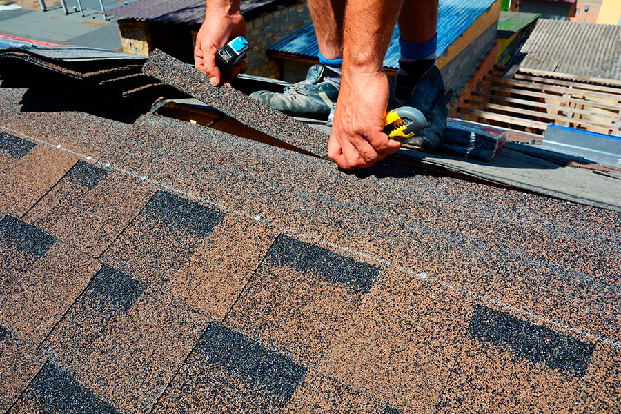 great-worker-roofing-service-laewood-ks